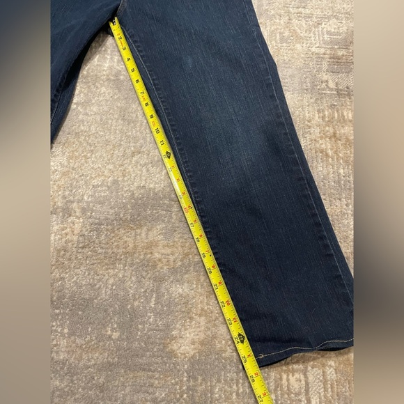 Levi’s Womens Perfectly Slimming 512 Straight Leg Dark Wash Denim Jeans Size 12 - Picture 11 of 13
